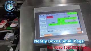 L'astucciatrice automatica a otto servi LC-CH530 confeziona ordinatamente piccoli sacchetti.